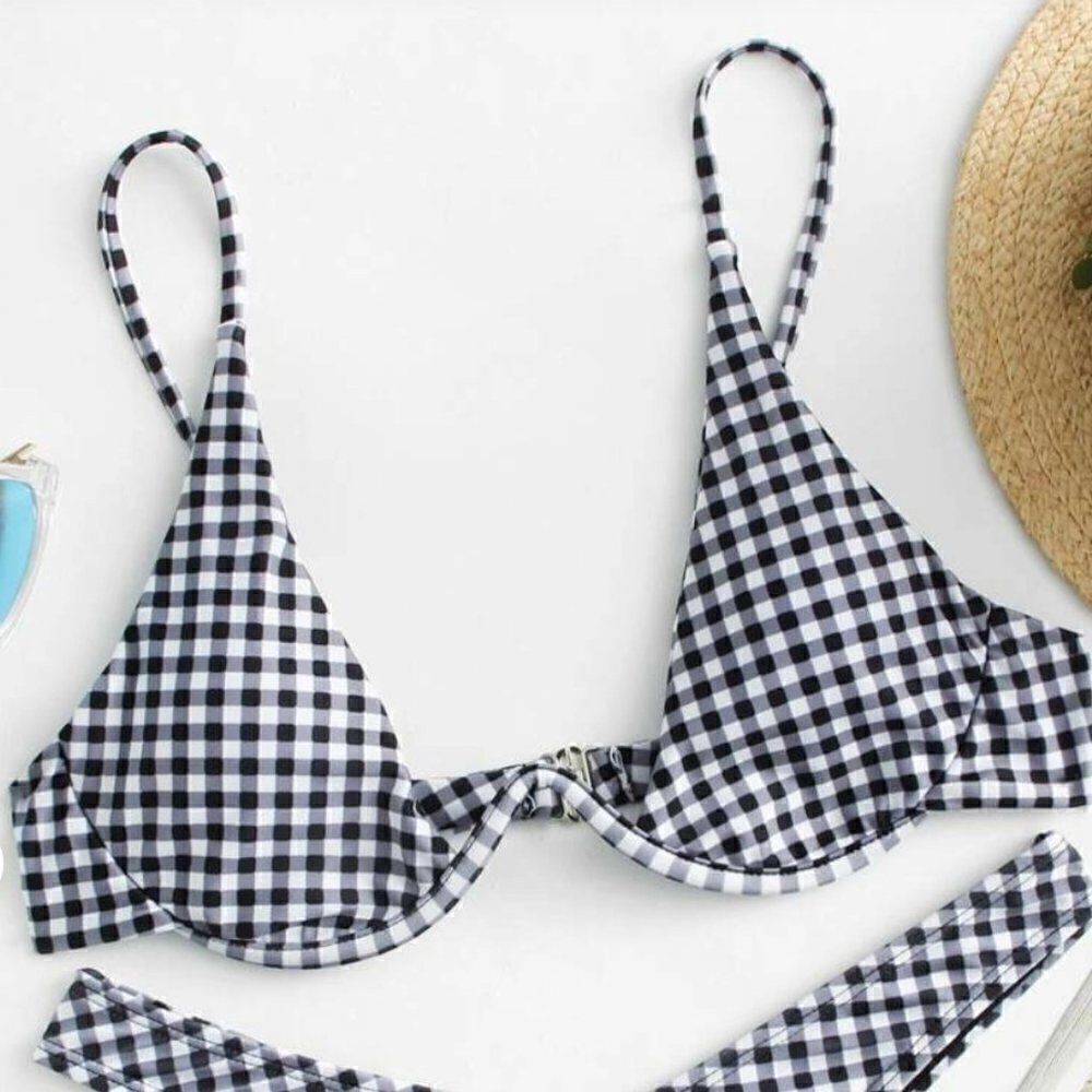 SHEIN Gingham Swimsuit Top in Size Medium